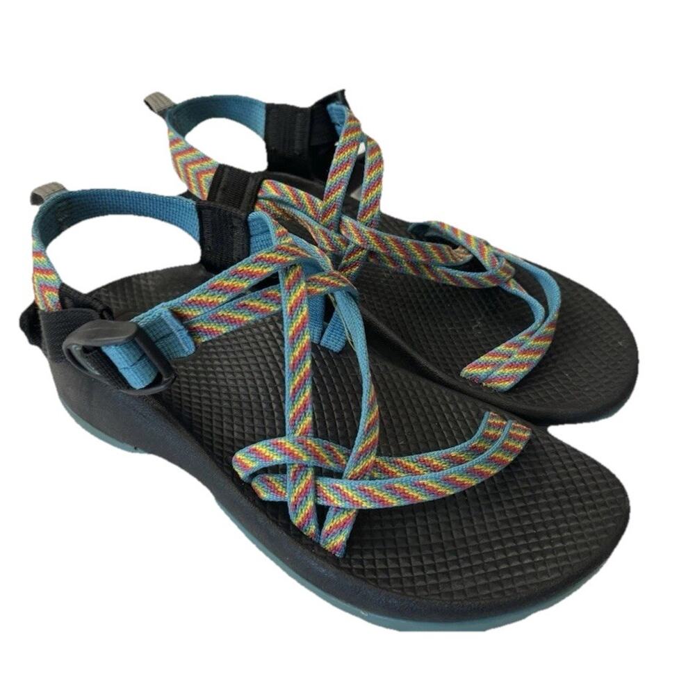 Chaco ZX/2 Yampa Fiesta Rainbow Sandals Girls Size 4 Dual Strap Toe Loop Hiking